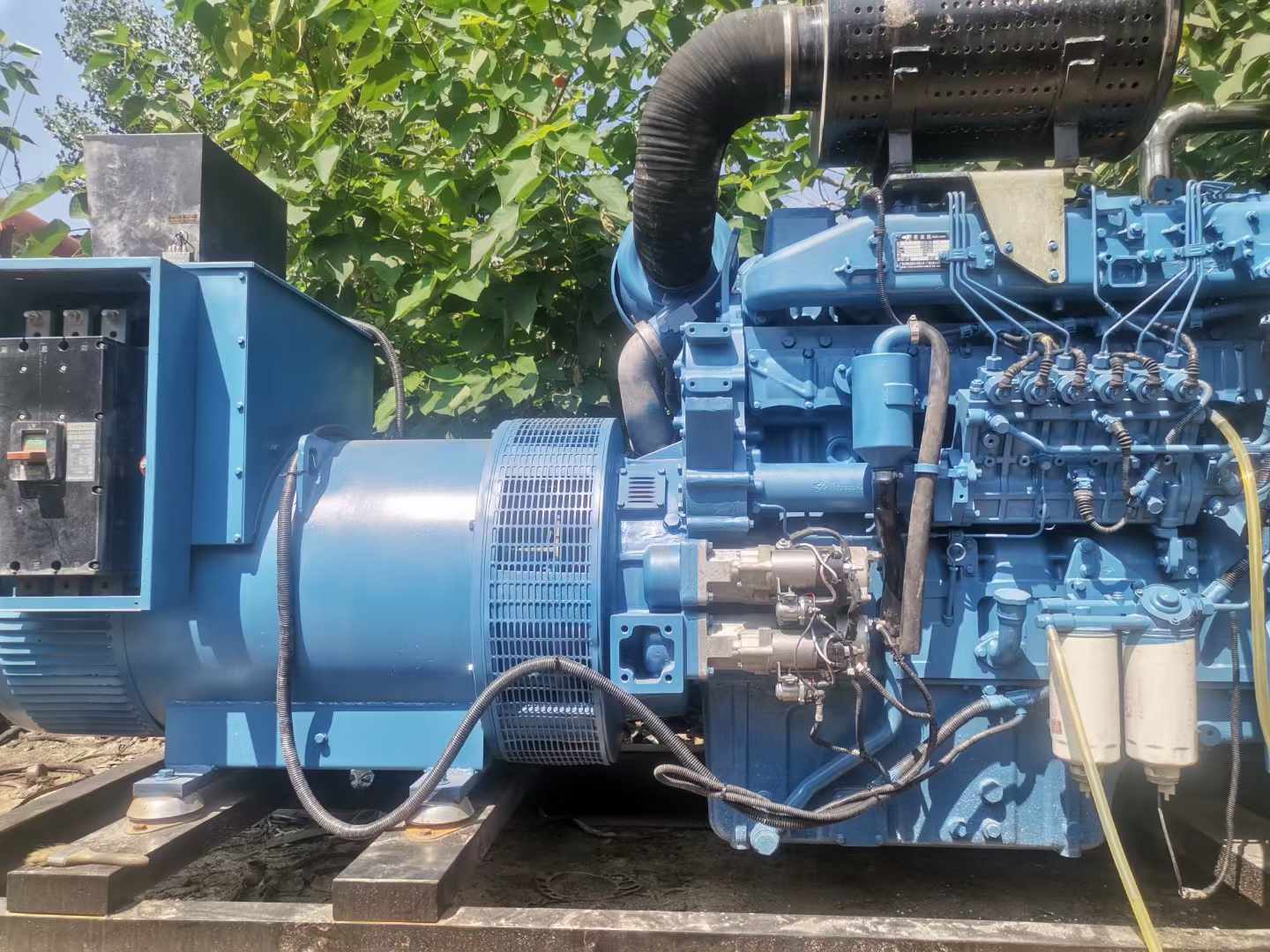 东风详细说明降低 800kW 柴油发电机输出电流波动的方法