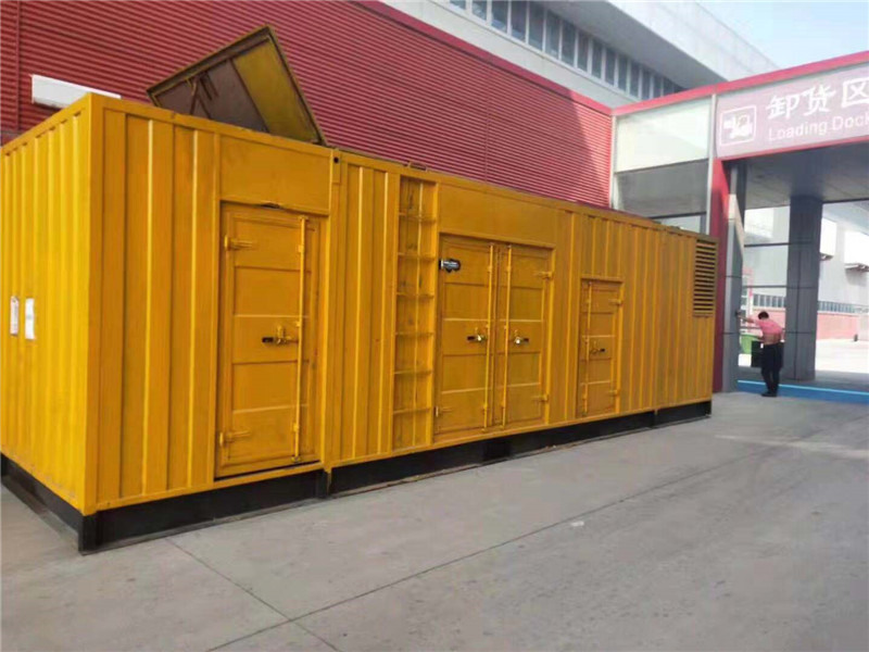 东风国内外发电机组租赁合同在明确设备维护责任方面有哪些不同做法？