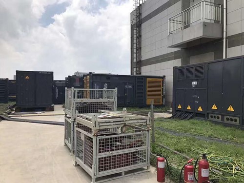 东风除了定期检查，还有哪些方法可以及时发现接触式转速表探头的磨损？